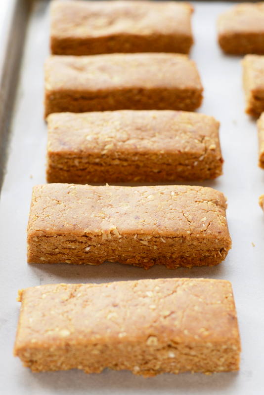 peanut-butter-protein-bars-2