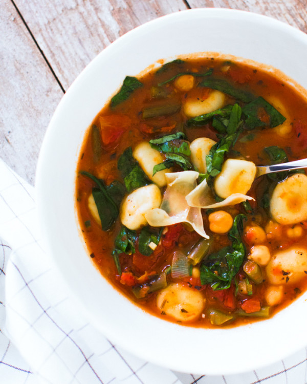 Italian-Vegetable-and-Gnocchi-Soup-007